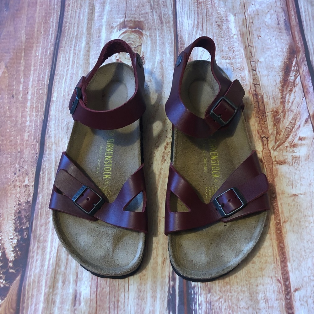 ❤️SOLD❤️Birkenstock Rio Strappy Ankle Sandal Maroon size 39